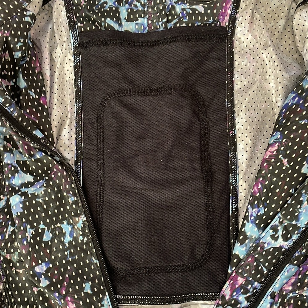 Lowest Lululemon Lightweight Rain Jacket - image 5